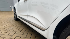 Renault Clio 1.6 E-TECH full hybrid 145 Techno 5dr Auto Hybrid Hatchback